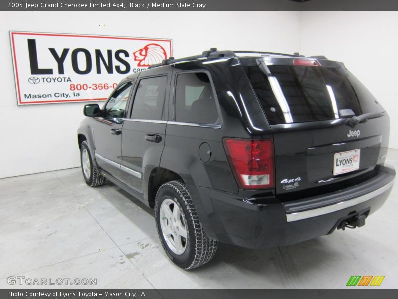 Black / Medium Slate Gray 2005 Jeep Grand Cherokee Limited 4x4