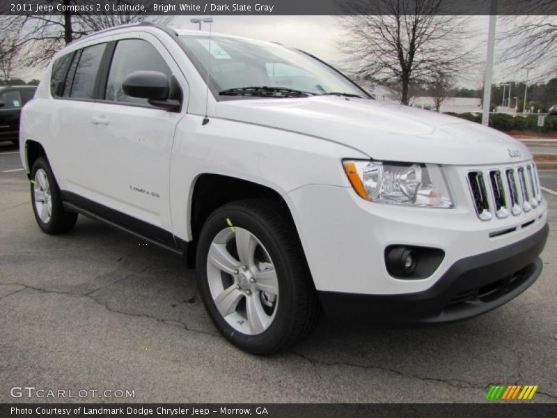 Bright White / Dark Slate Gray 2011 Jeep Compass 2.0 Latitude