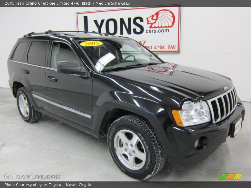 Black / Medium Slate Gray 2005 Jeep Grand Cherokee Limited 4x4