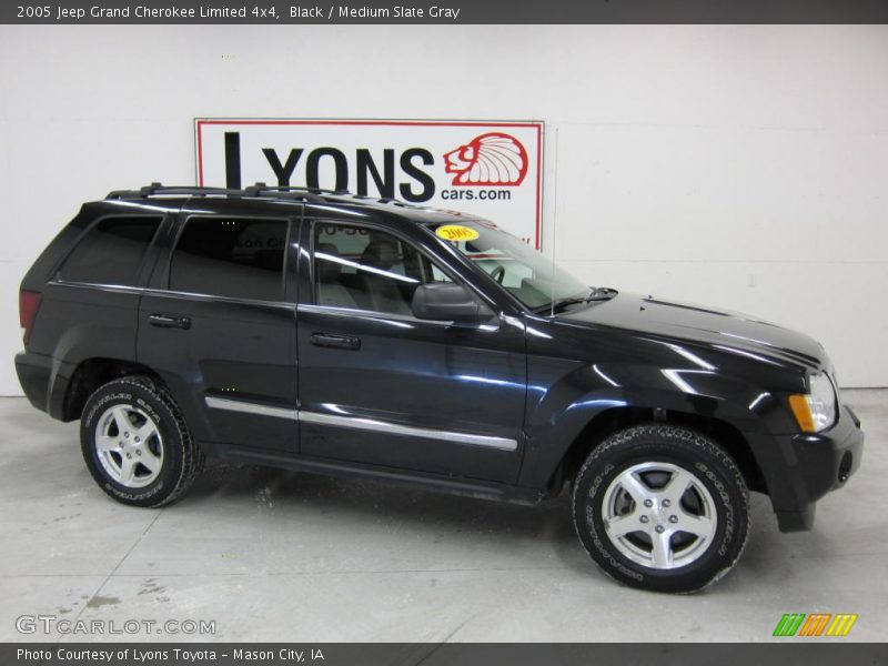 Black / Medium Slate Gray 2005 Jeep Grand Cherokee Limited 4x4