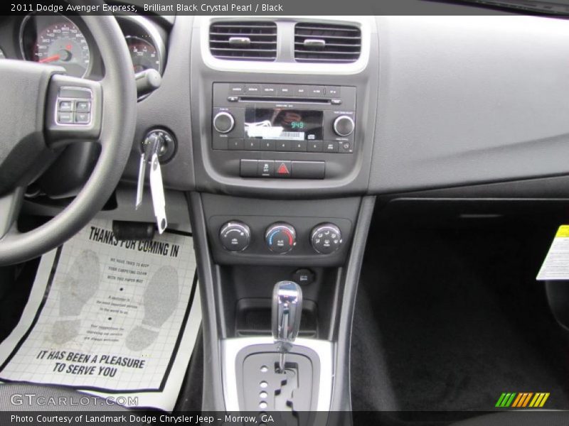 Brilliant Black Crystal Pearl / Black 2011 Dodge Avenger Express