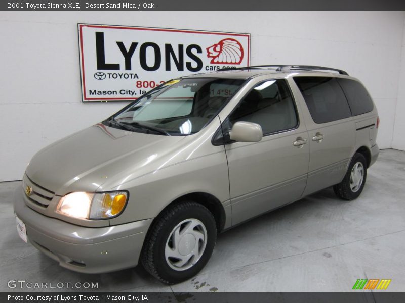 Desert Sand Mica / Oak 2001 Toyota Sienna XLE