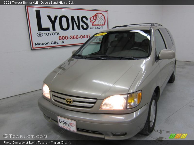 Desert Sand Mica / Oak 2001 Toyota Sienna XLE