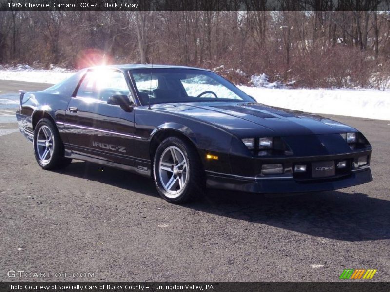 Front 3/4 View of 1985 Camaro IROC-Z