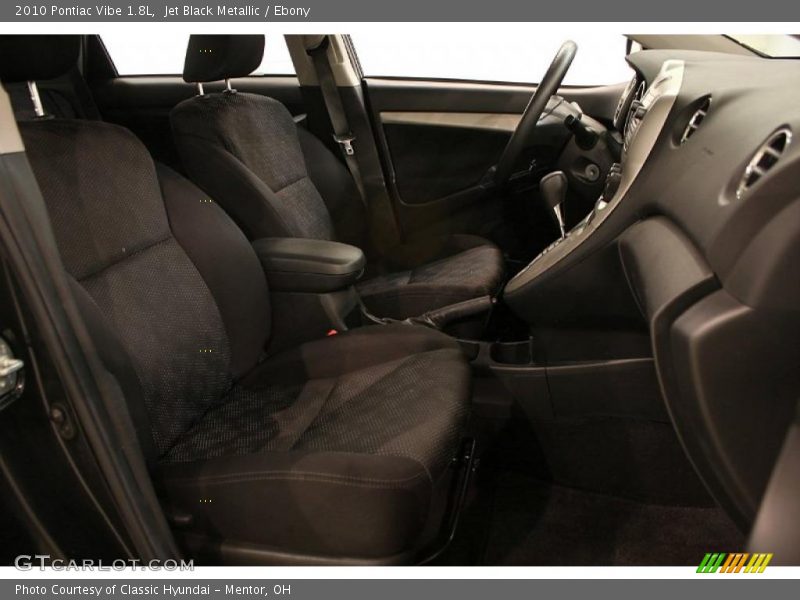 Jet Black Metallic / Ebony 2010 Pontiac Vibe 1.8L