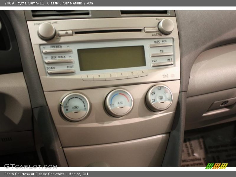 Classic Silver Metallic / Ash 2009 Toyota Camry LE