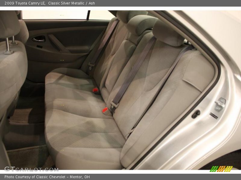 Classic Silver Metallic / Ash 2009 Toyota Camry LE