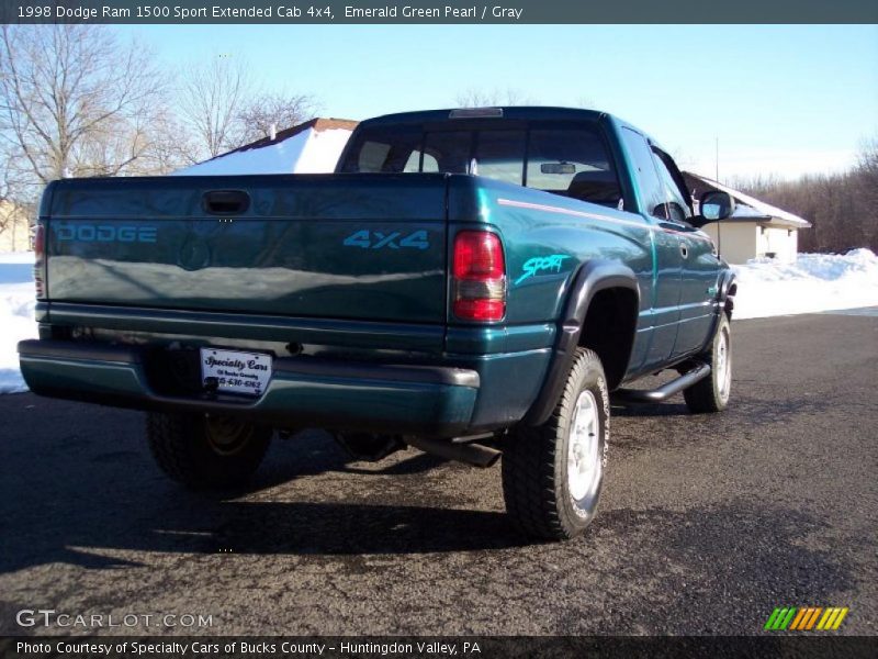 Emerald Green Pearl / Gray 1998 Dodge Ram 1500 Sport Extended Cab 4x4
