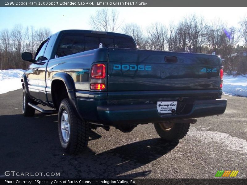 Emerald Green Pearl / Gray 1998 Dodge Ram 1500 Sport Extended Cab 4x4