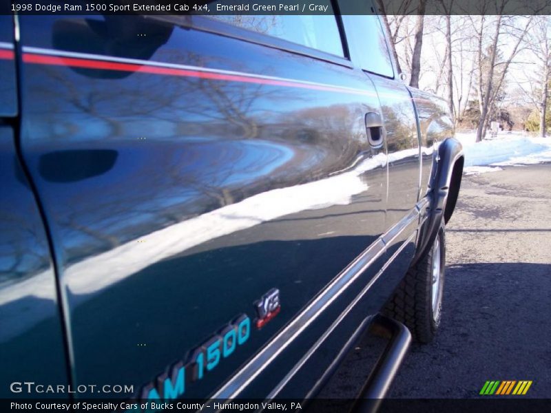 Emerald Green Pearl / Gray 1998 Dodge Ram 1500 Sport Extended Cab 4x4