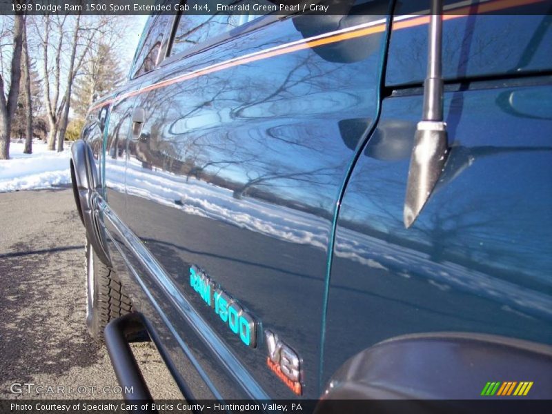 Emerald Green Pearl / Gray 1998 Dodge Ram 1500 Sport Extended Cab 4x4
