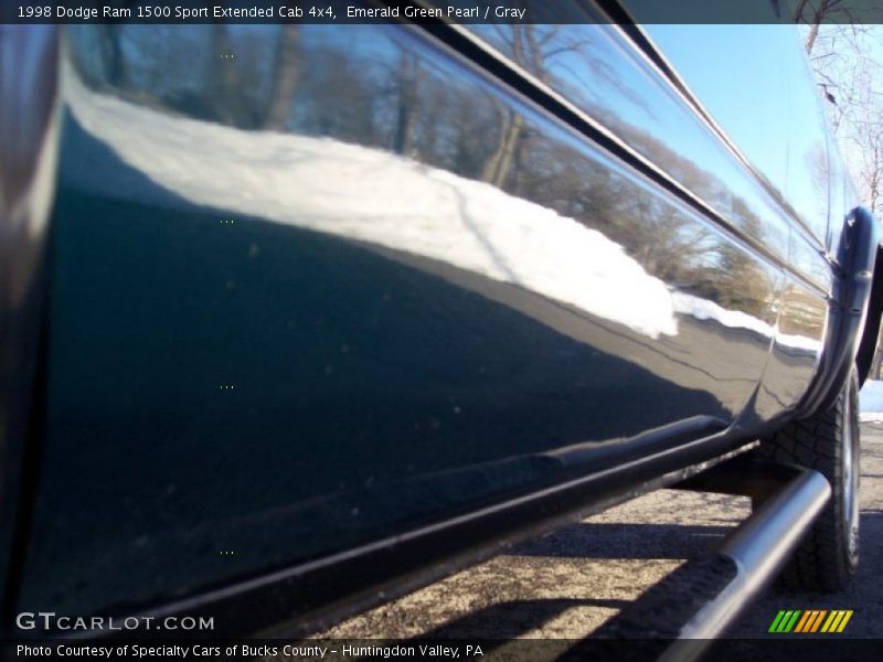 Emerald Green Pearl / Gray 1998 Dodge Ram 1500 Sport Extended Cab 4x4