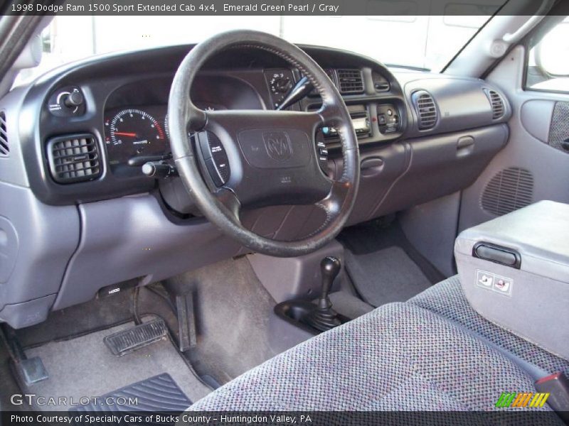 Dashboard of 1998 Ram 1500 Sport Extended Cab 4x4