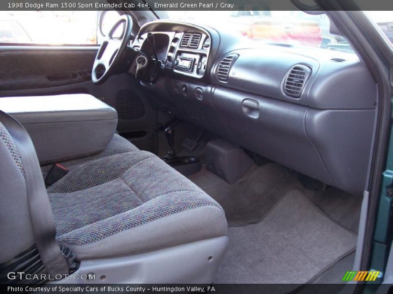 Emerald Green Pearl / Gray 1998 Dodge Ram 1500 Sport Extended Cab 4x4