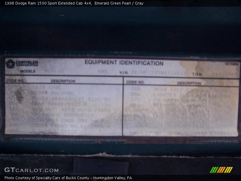 Emerald Green Pearl / Gray 1998 Dodge Ram 1500 Sport Extended Cab 4x4