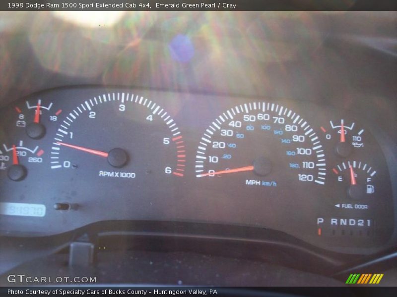 Emerald Green Pearl / Gray 1998 Dodge Ram 1500 Sport Extended Cab 4x4