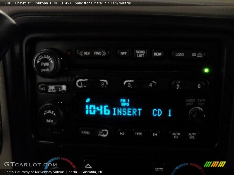 Sandstone Metallic / Tan/Neutral 2005 Chevrolet Suburban 1500 LT 4x4