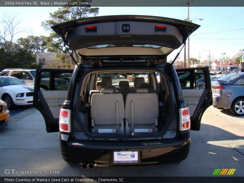 Black / Medium Light Stone 2009 Ford Flex SE