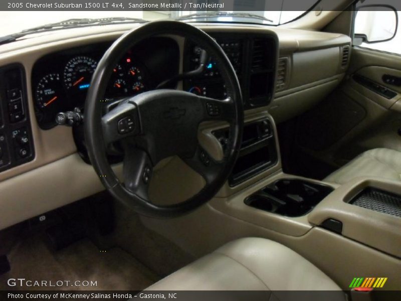 Sandstone Metallic / Tan/Neutral 2005 Chevrolet Suburban 1500 LT 4x4