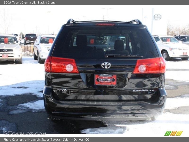 Black / Stone 2009 Toyota Sienna LE