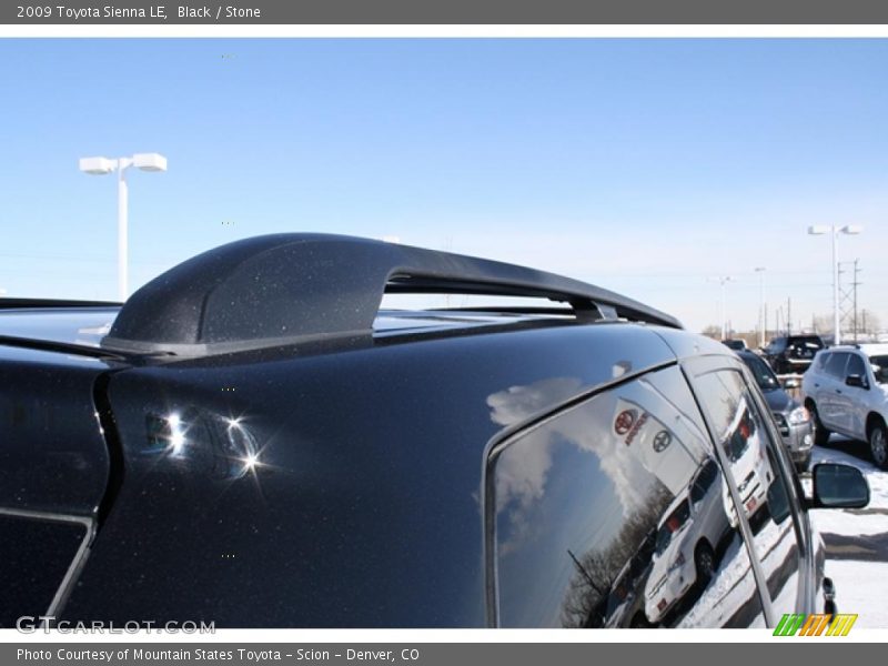 Black / Stone 2009 Toyota Sienna LE