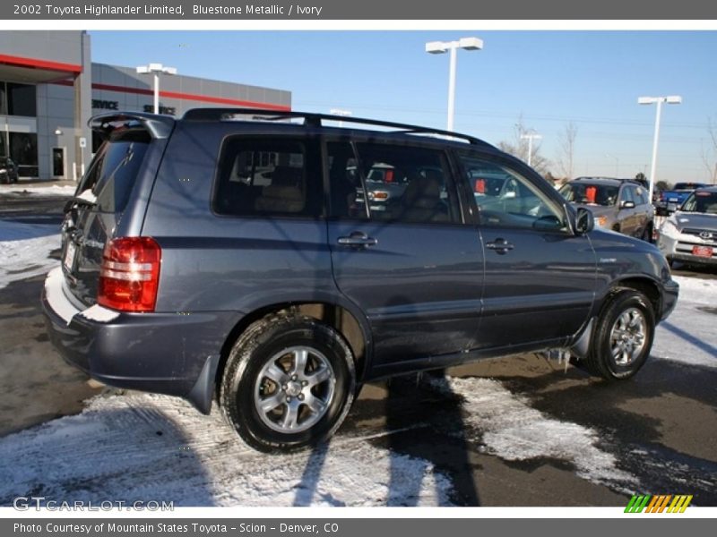 Bluestone Metallic / Ivory 2002 Toyota Highlander Limited