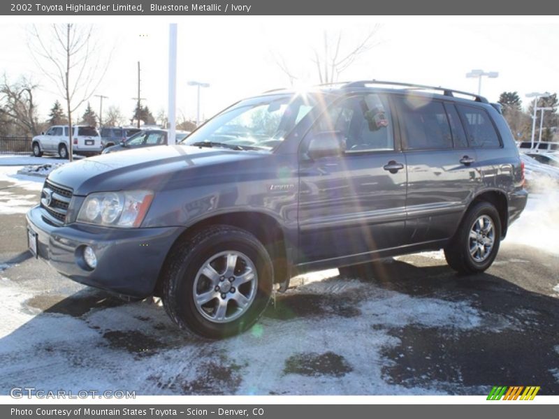 Bluestone Metallic / Ivory 2002 Toyota Highlander Limited