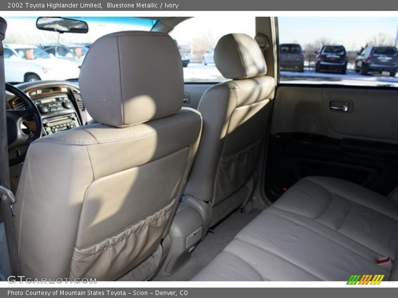 Bluestone Metallic / Ivory 2002 Toyota Highlander Limited