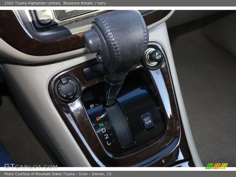 Bluestone Metallic / Ivory 2002 Toyota Highlander Limited