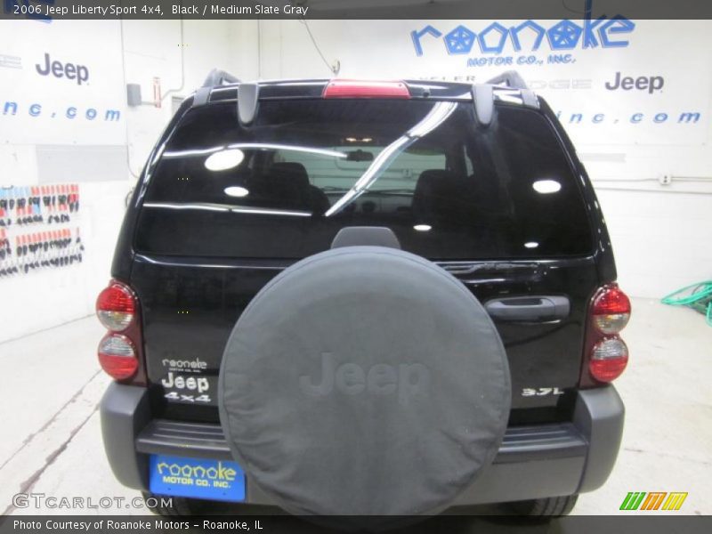 Black / Medium Slate Gray 2006 Jeep Liberty Sport 4x4