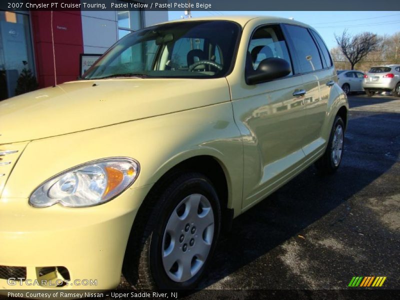 Pastel Yellow / Pastel Pebble Beige 2007 Chrysler PT Cruiser Touring