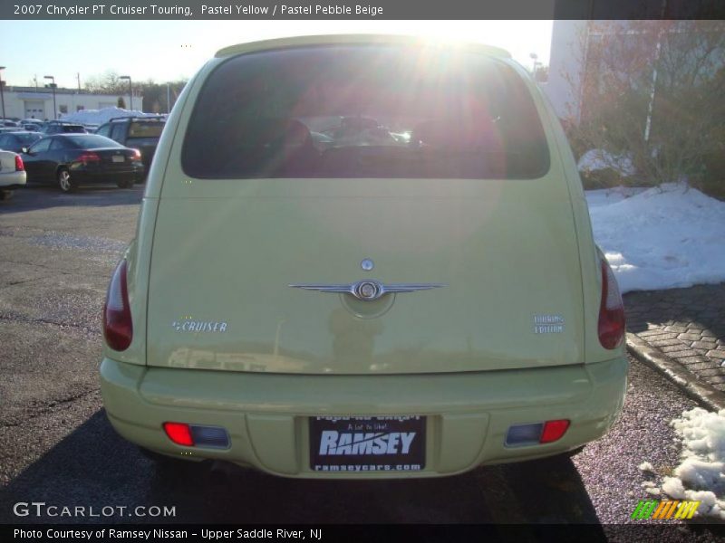 Pastel Yellow / Pastel Pebble Beige 2007 Chrysler PT Cruiser Touring