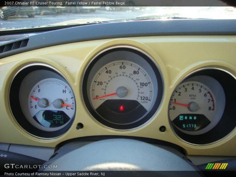 Pastel Yellow / Pastel Pebble Beige 2007 Chrysler PT Cruiser Touring