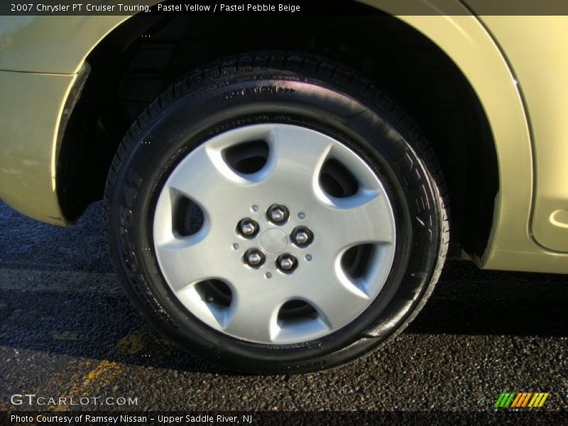 Pastel Yellow / Pastel Pebble Beige 2007 Chrysler PT Cruiser Touring