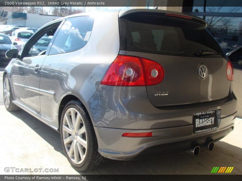 United Grey Metallic / Anthracite 2008 Volkswagen R32