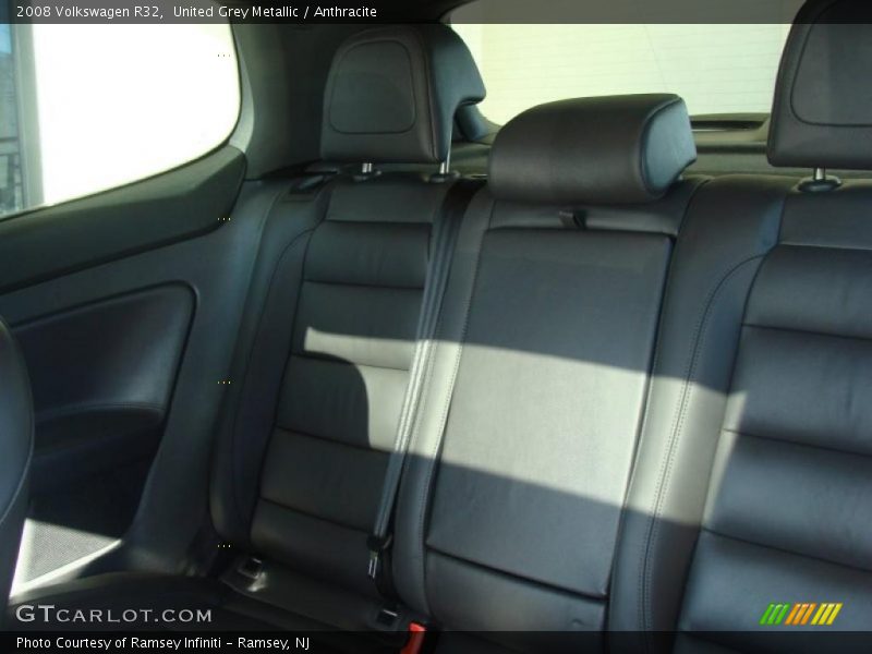 United Grey Metallic / Anthracite 2008 Volkswagen R32