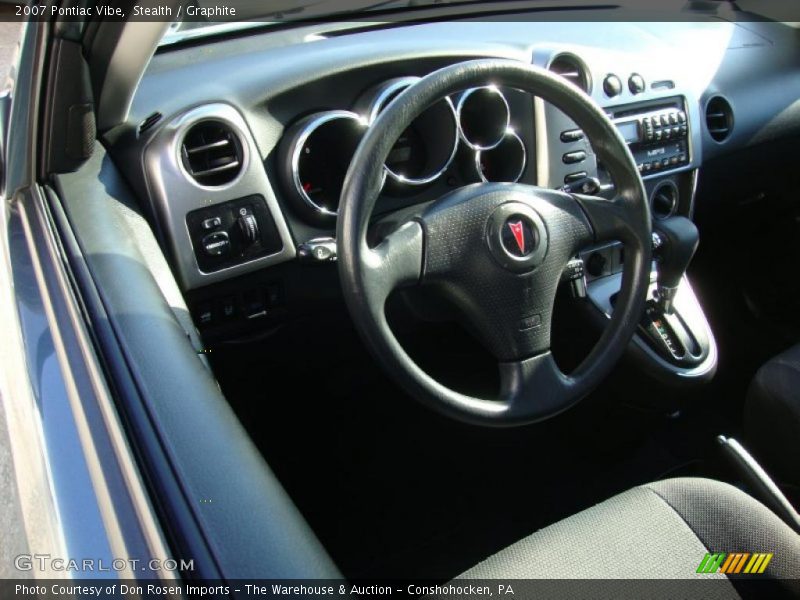 Stealth / Graphite 2007 Pontiac Vibe