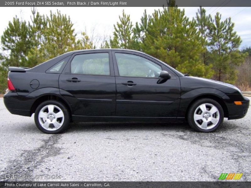 Pitch Black / Dark Flint/Light Flint 2005 Ford Focus ZX4 SES Sedan