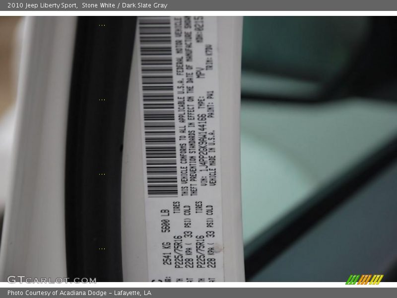 Stone White / Dark Slate Gray 2010 Jeep Liberty Sport