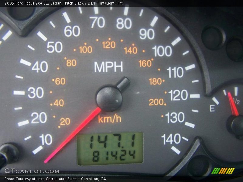 Pitch Black / Dark Flint/Light Flint 2005 Ford Focus ZX4 SES Sedan