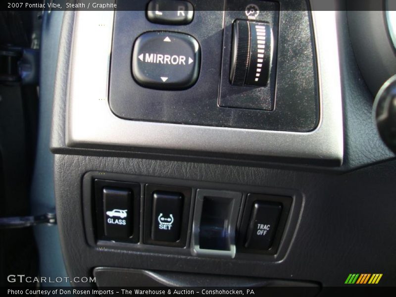 Stealth / Graphite 2007 Pontiac Vibe