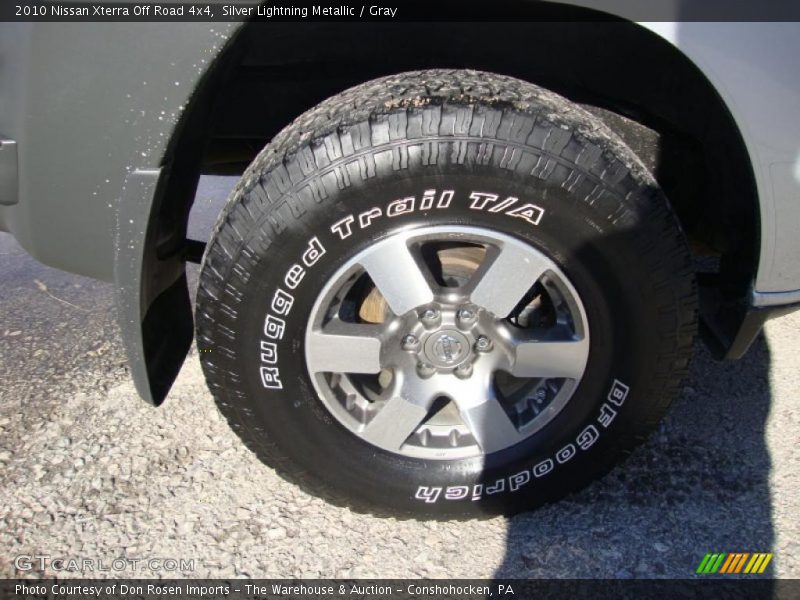 Silver Lightning Metallic / Gray 2010 Nissan Xterra Off Road 4x4