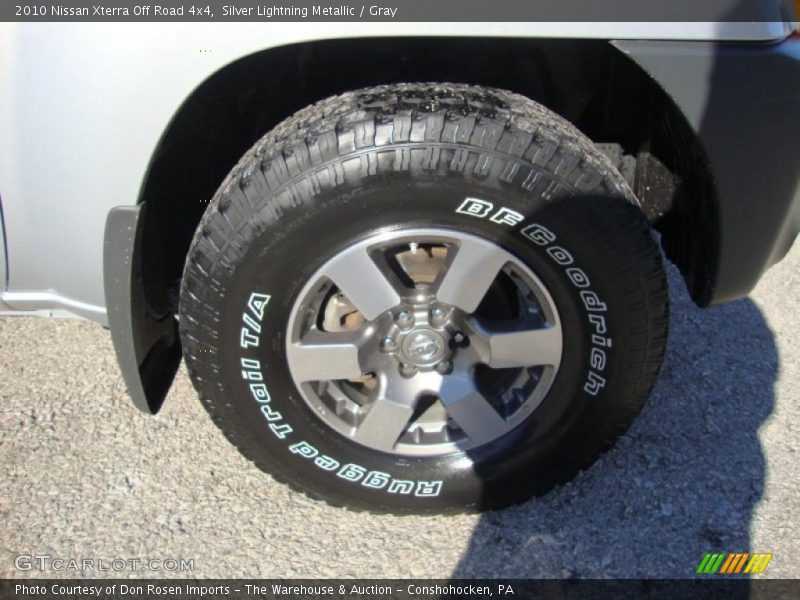 Silver Lightning Metallic / Gray 2010 Nissan Xterra Off Road 4x4