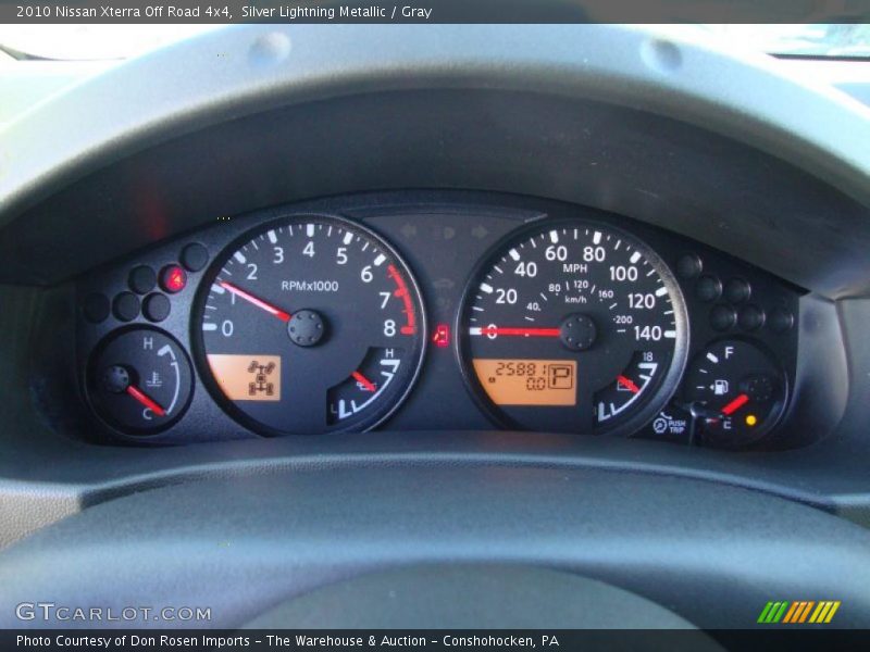 Silver Lightning Metallic / Gray 2010 Nissan Xterra Off Road 4x4