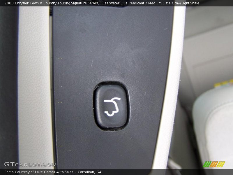 Clearwater Blue Pearlcoat / Medium Slate Gray/Light Shale 2008 Chrysler Town & Country Touring Signature Series