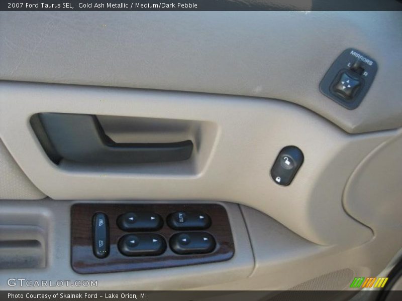 Gold Ash Metallic / Medium/Dark Pebble 2007 Ford Taurus SEL