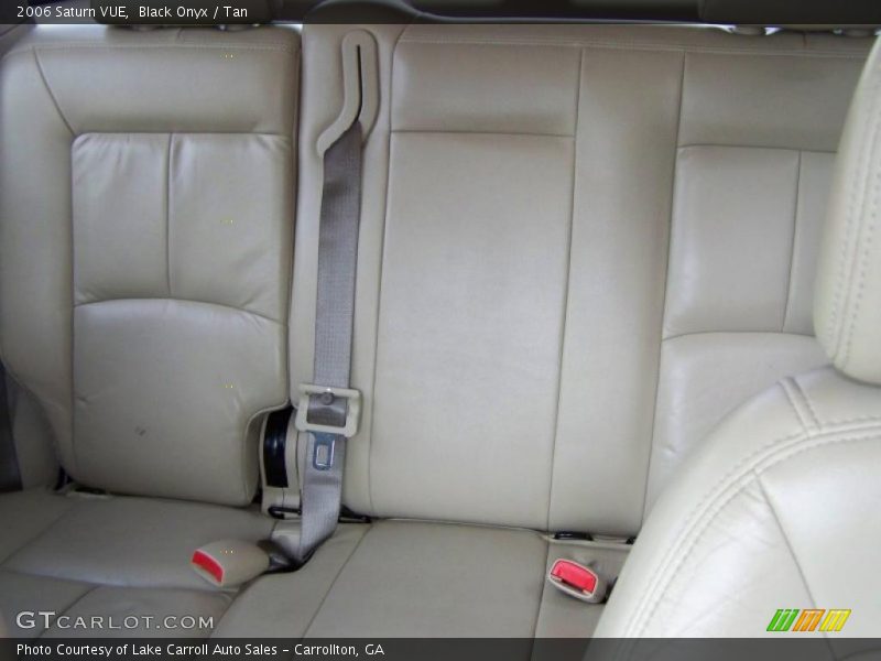 Black Onyx / Tan 2006 Saturn VUE