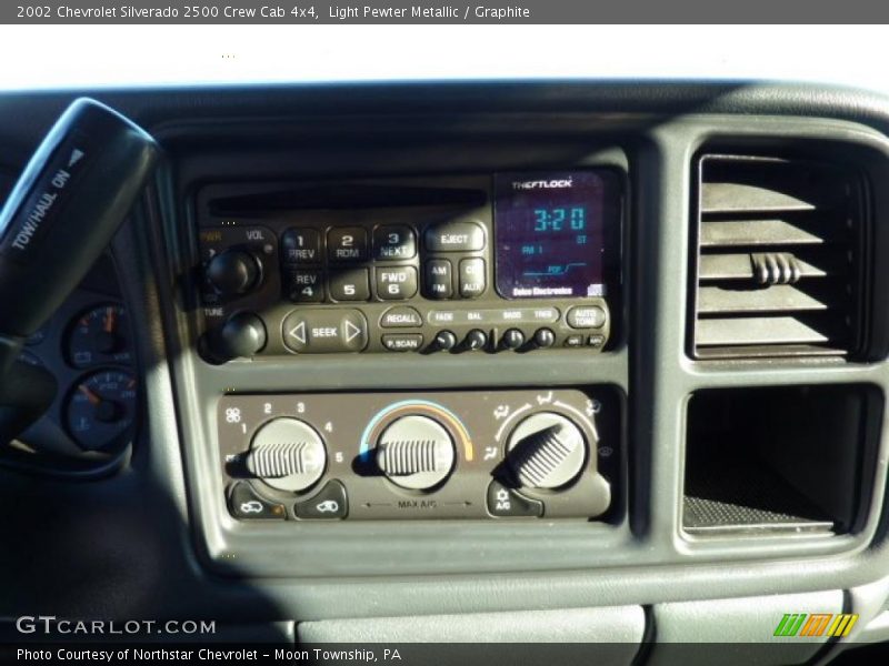 Light Pewter Metallic / Graphite 2002 Chevrolet Silverado 2500 Crew Cab 4x4