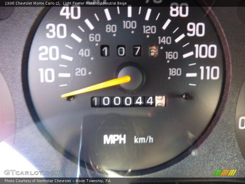 Light Pewter Metallic / Neutral Beige 1998 Chevrolet Monte Carlo LS