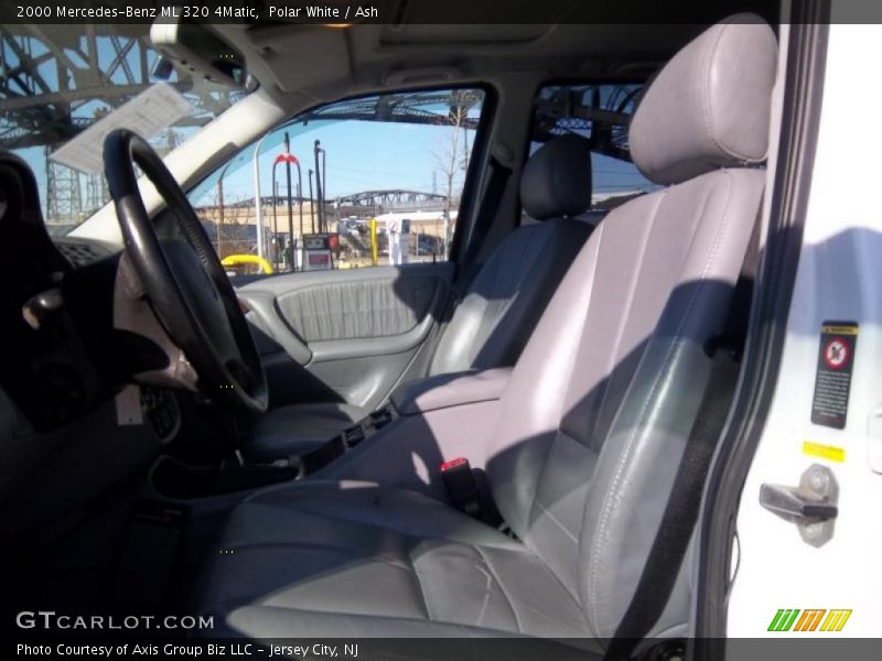 Polar White / Ash 2000 Mercedes-Benz ML 320 4Matic